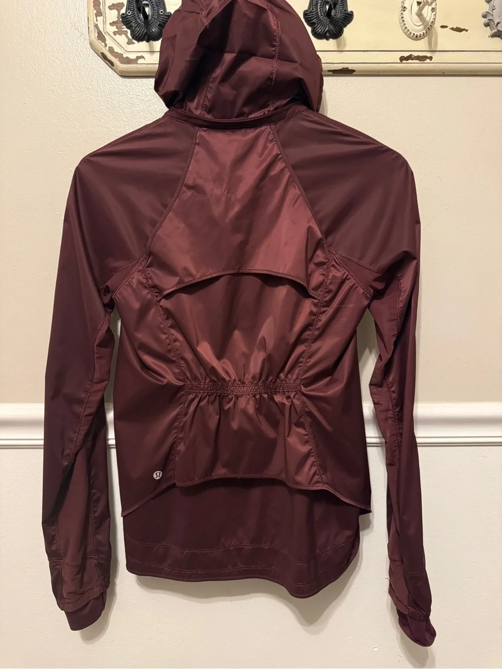 Lululemon Goal Crusher Jacket Redwood Size 4 $148 Retail